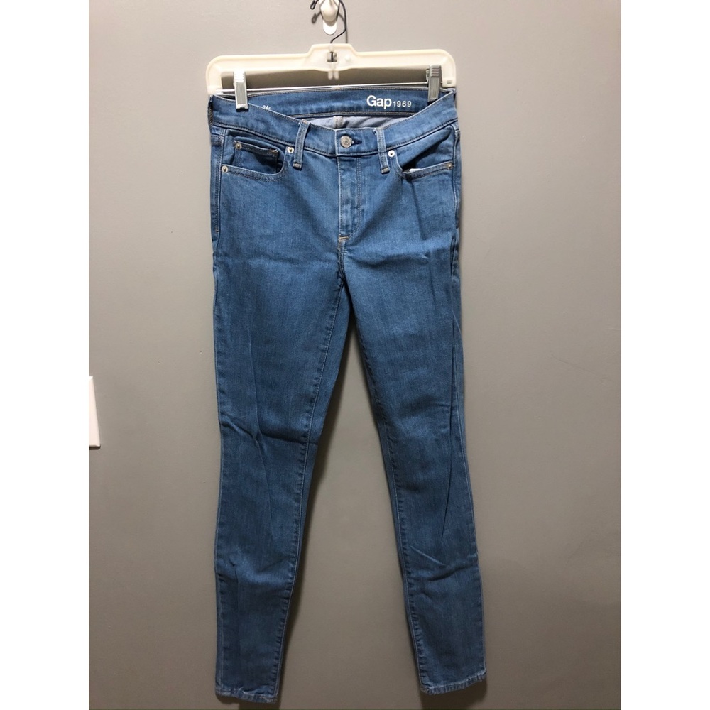 Light Wash Skinny 1969 Gap Jeans